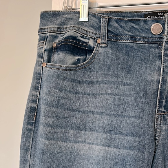 One 5 One Denim Jean Flower Embroidery and fringe at hem - Picture 4 of 11